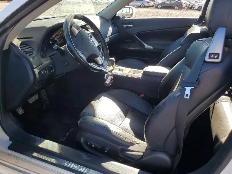 2015 LEXUS IS 350  