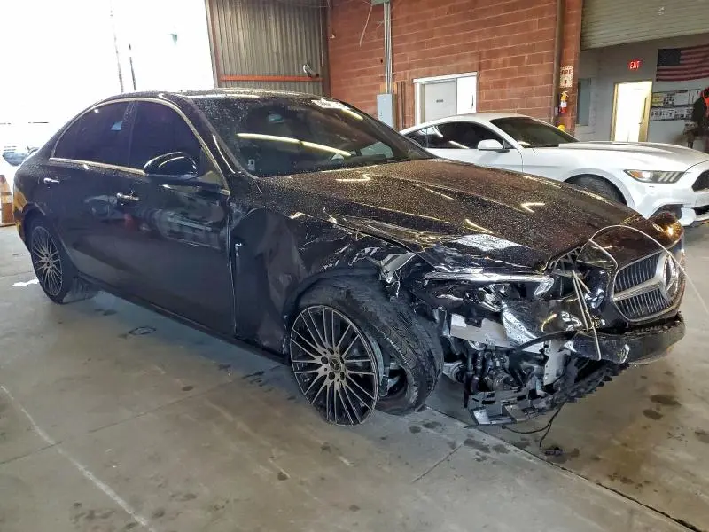 2024 MERCEDES-BENZ C 300  