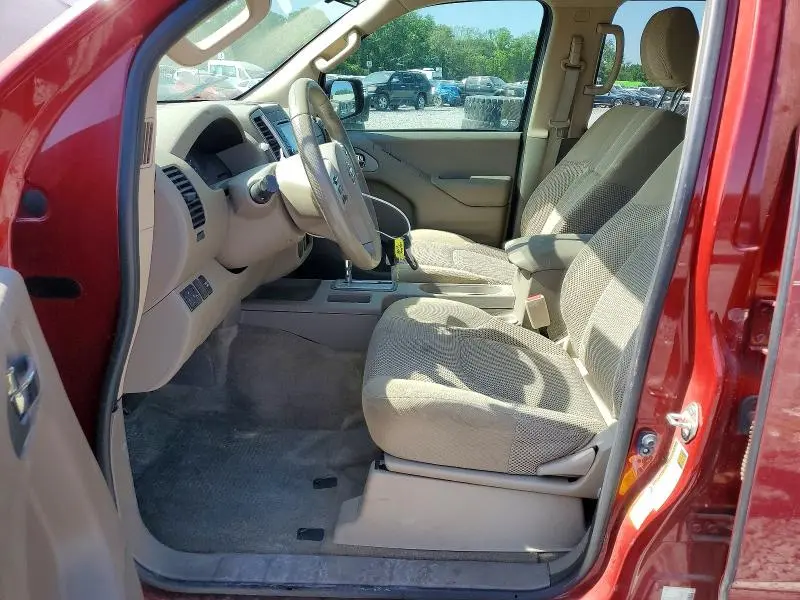 2017 NISSAN FRONTIER SV  