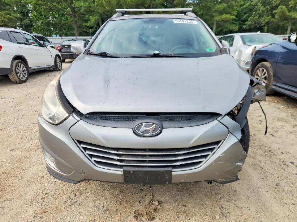2013 HYUNDAI TUCSON GLS  