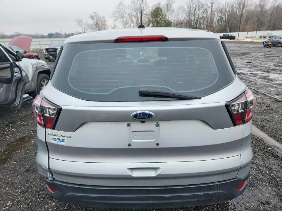 2017 FORD ESCAPE S  