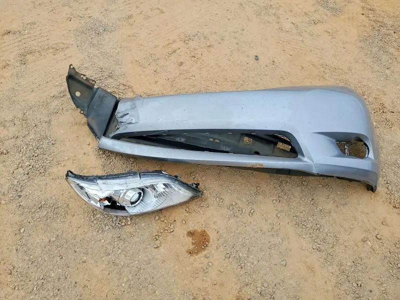 2016 TOYOTA SIENNA LE  