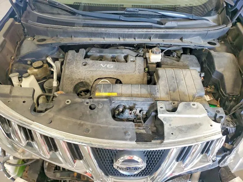 2010 NISSAN MURANO S  