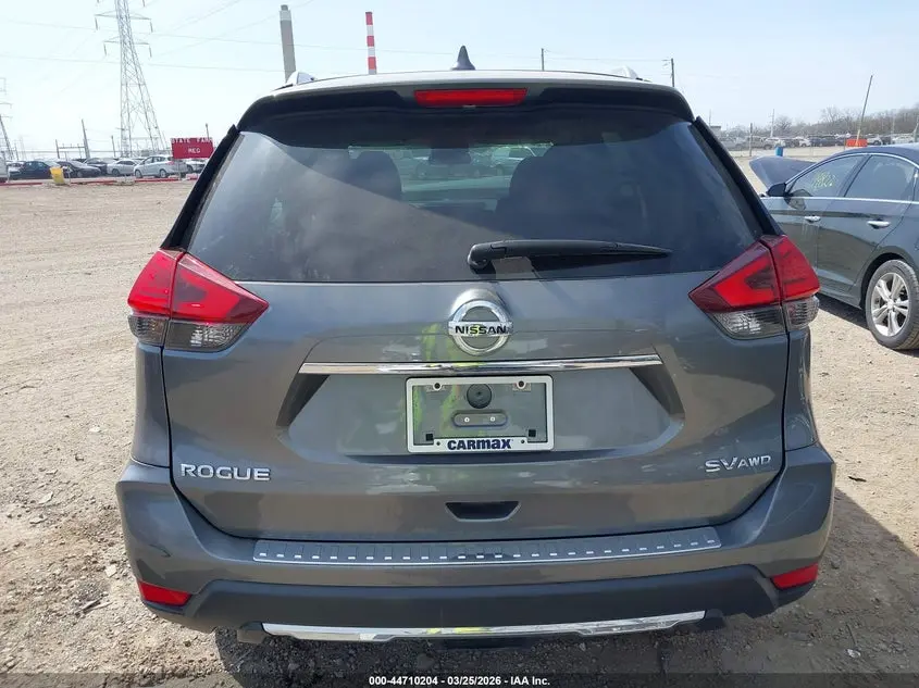 2017 NISSAN ROGUE SV