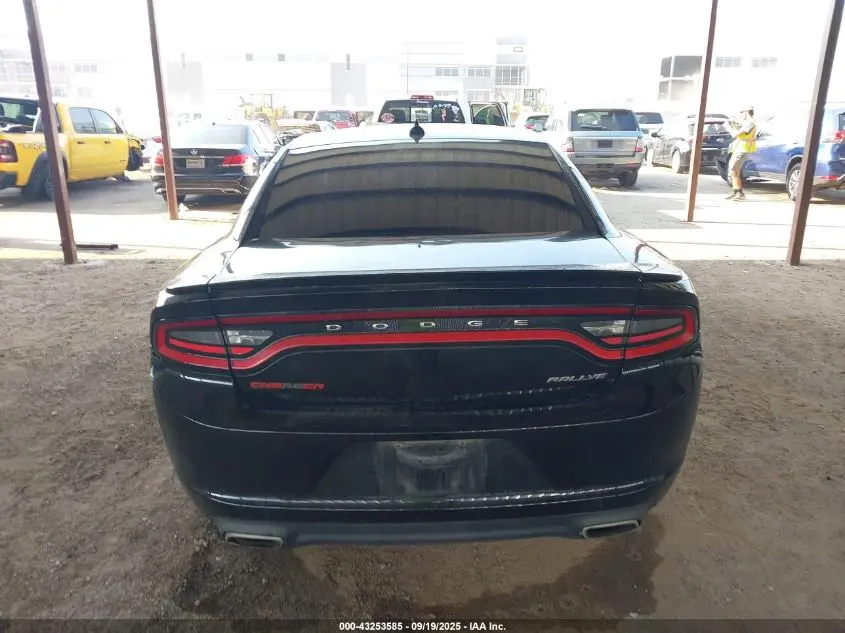 2015 DODGE CHARGER SXT