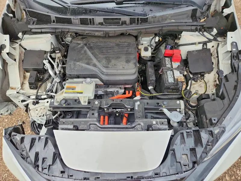2023 NISSAN LEAF SV PLUS  