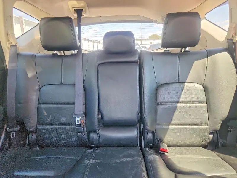 2011 NISSAN MURANO S  