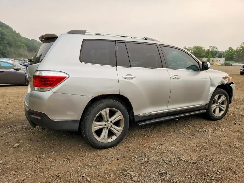 2012 TOYOTA HIGHLANDER LIMITED  
