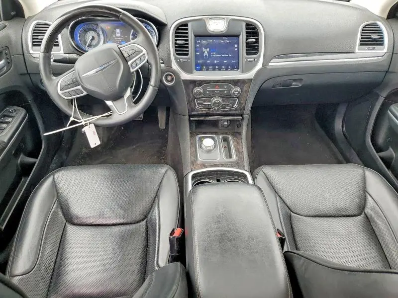 2018 CHRYSLER 300 LIMITED  