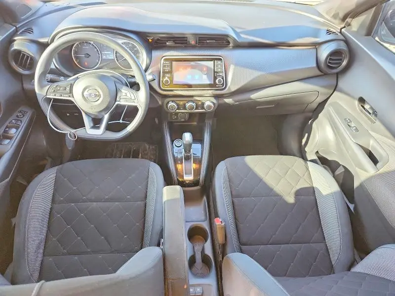 2019 NISSAN KICKS S  