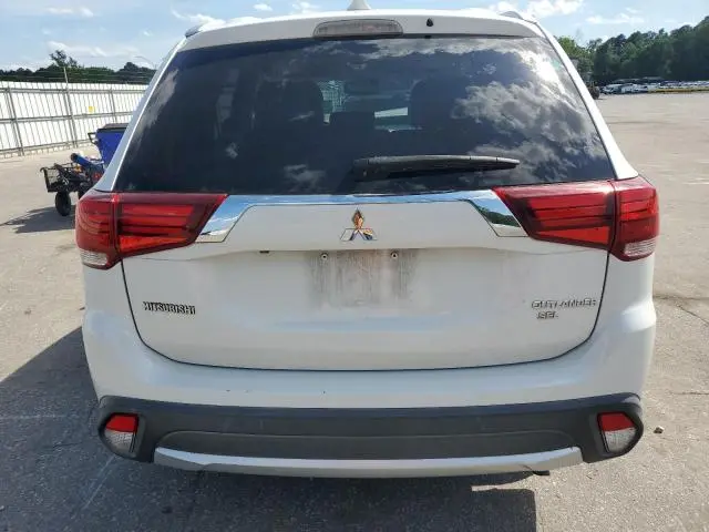 2017 MITSUBISHI OUTLANDER SE  