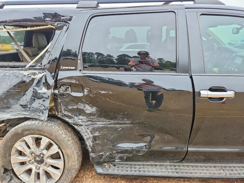 2014 TOYOTA SEQUOIA LIMITED  