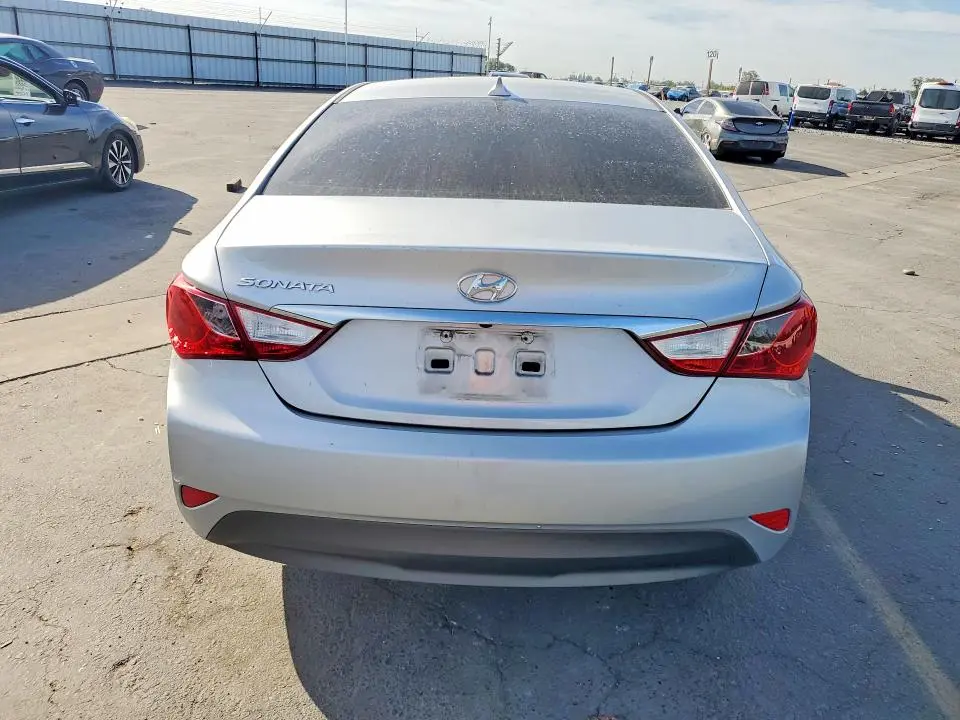 2014 HYUNDAI SONATA GLS  
