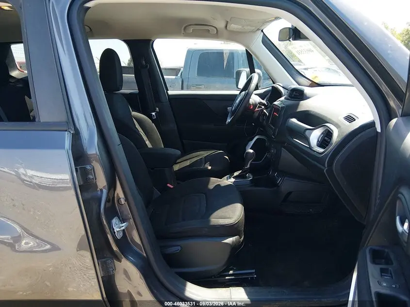 2019 JEEP RENEGADE LATITUDE 4X4