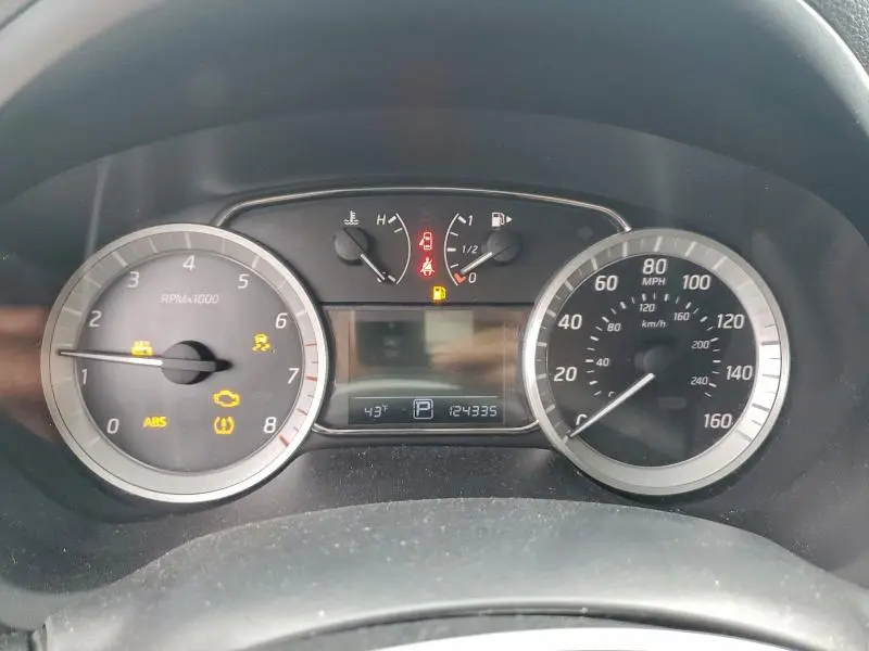 2015 NISSAN SENTRA S  