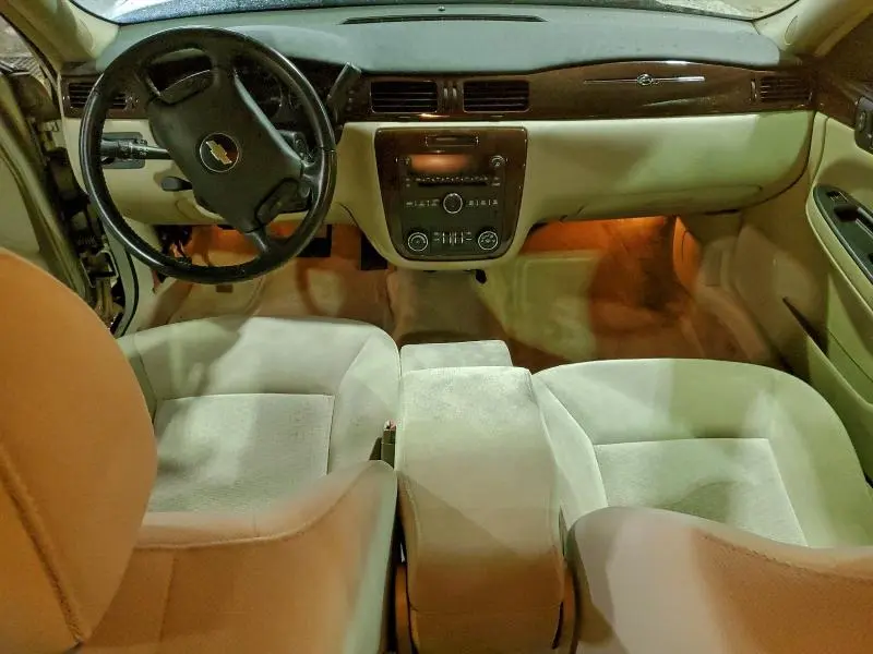 2010 CHEVROLET IMPALA LT  