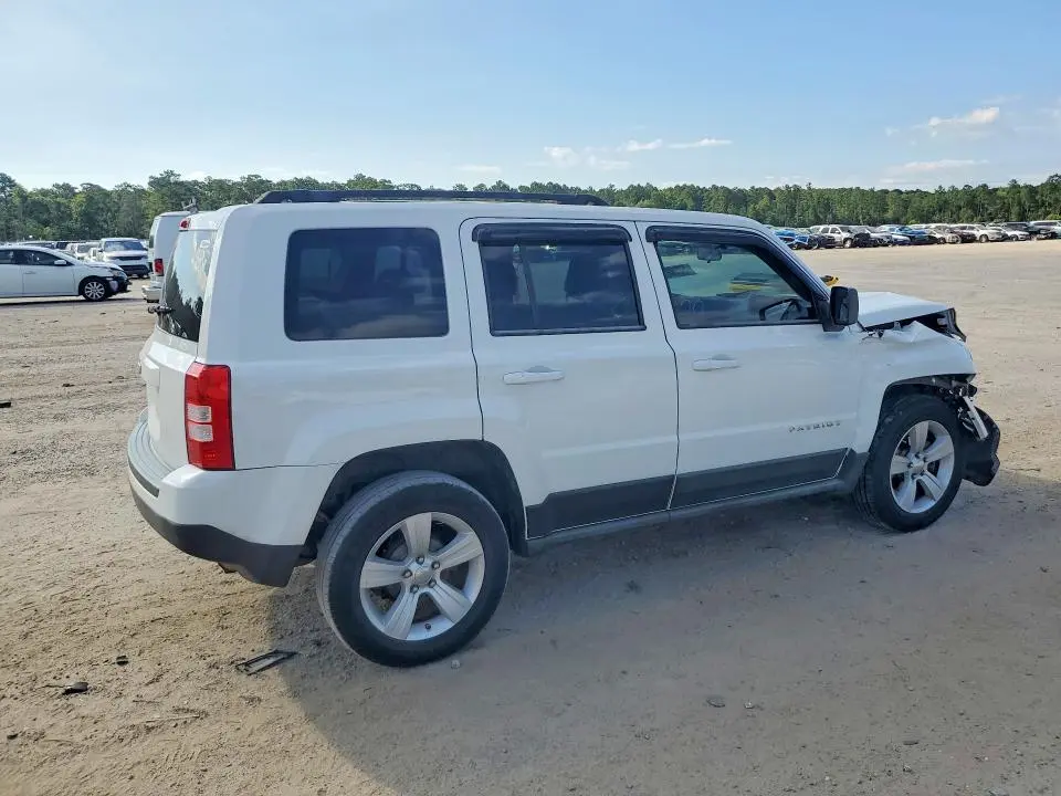2011 JEEP PATRIOT SPORT  