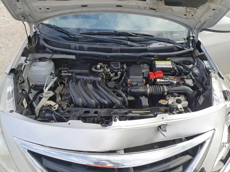 2018 NISSAN VERSA SV  