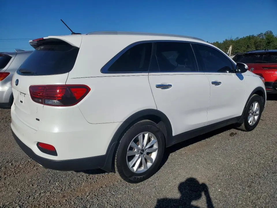 2020 KIA SORENTO LX  