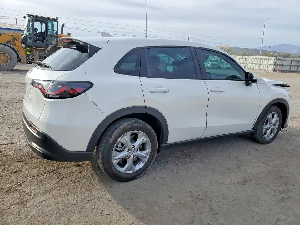 2025 HONDA HR-V LX  