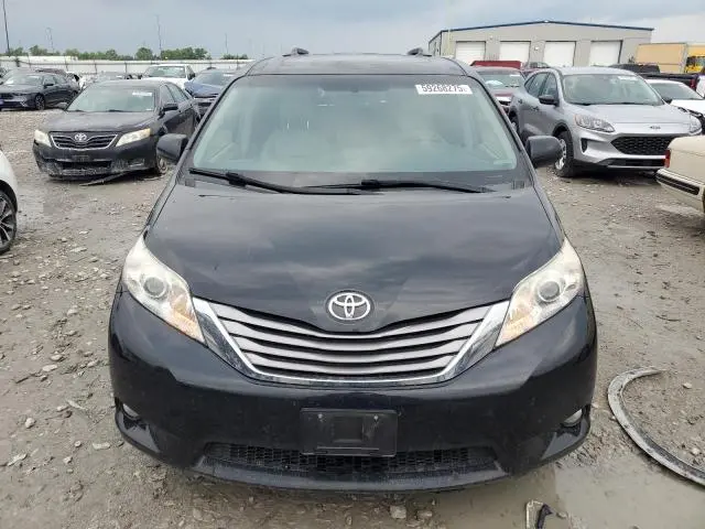 2015 TOYOTA SIENNA XLE  