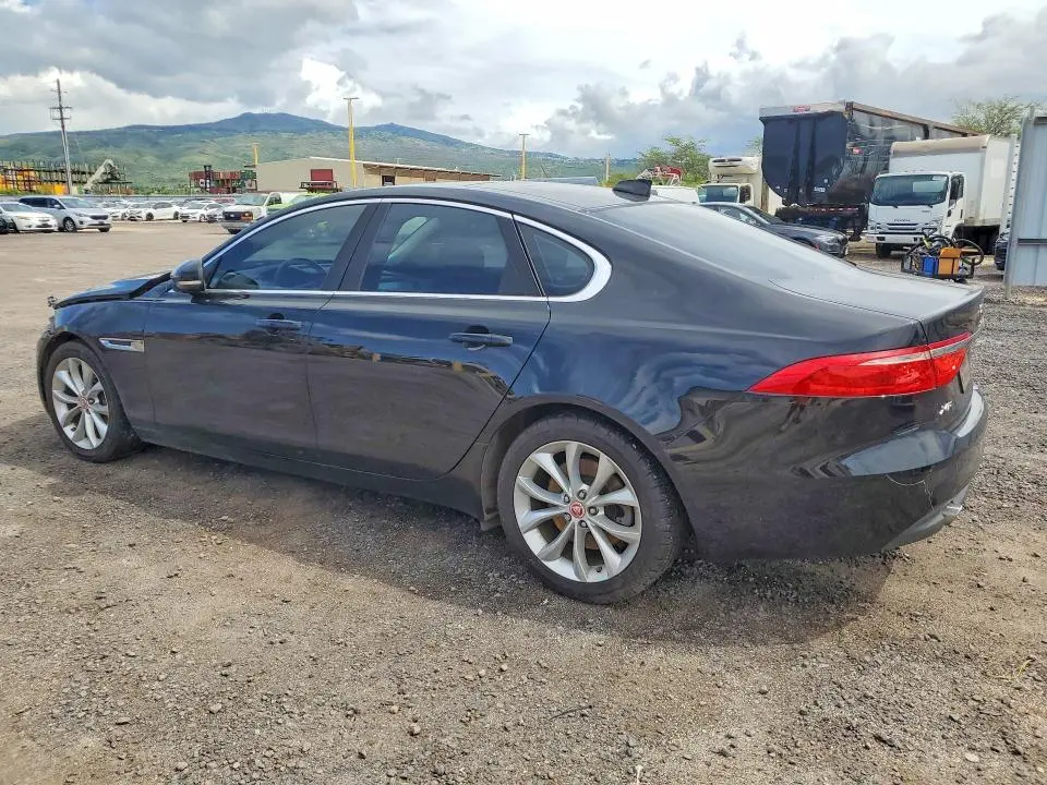 2018 JAGUAR XF PREMIUM  