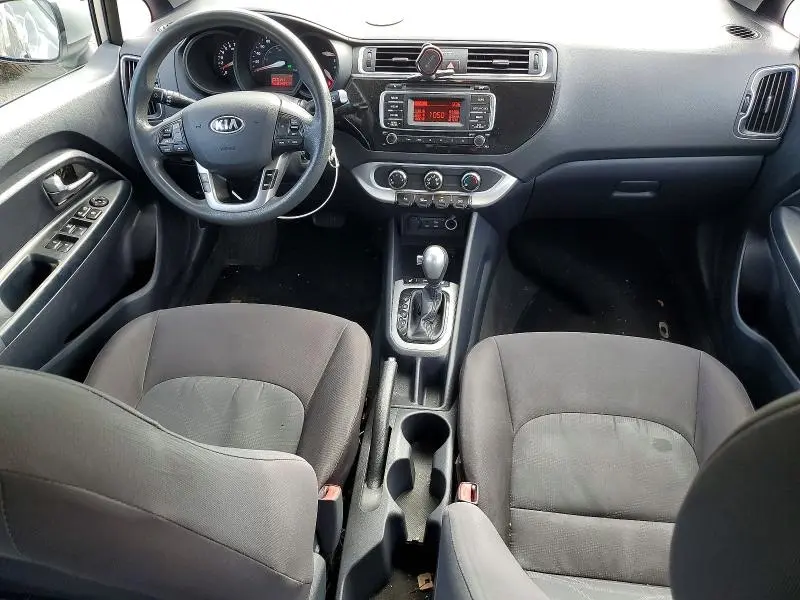 2017 KIA RIO LX  