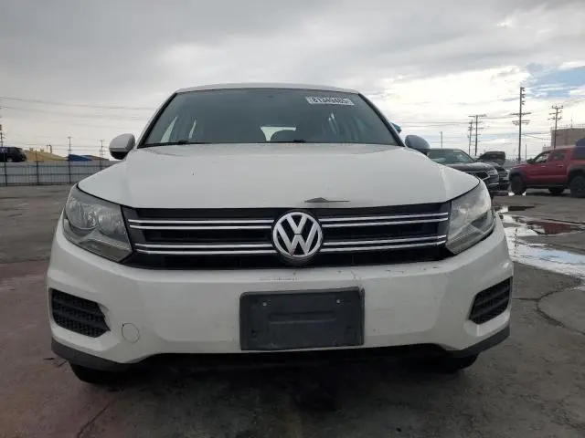 2013 VOLKSWAGEN TIGUAN S  