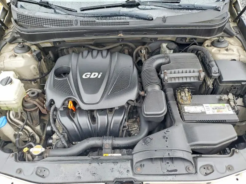 2011 HYUNDAI SONATA GLS  