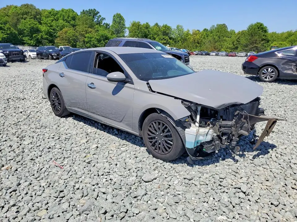 2020 NISSAN ALTIMA S  