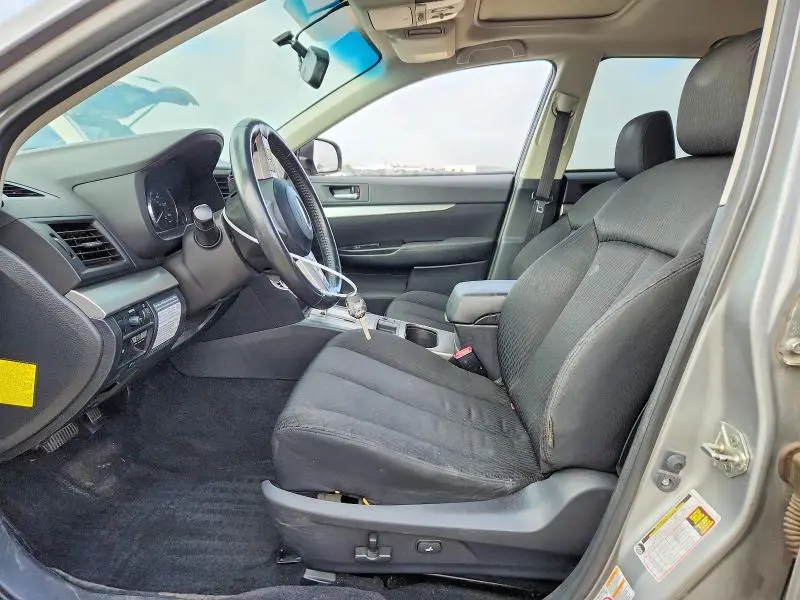 2011 SUBARU OUTBACK 2.5I PREMIUM  