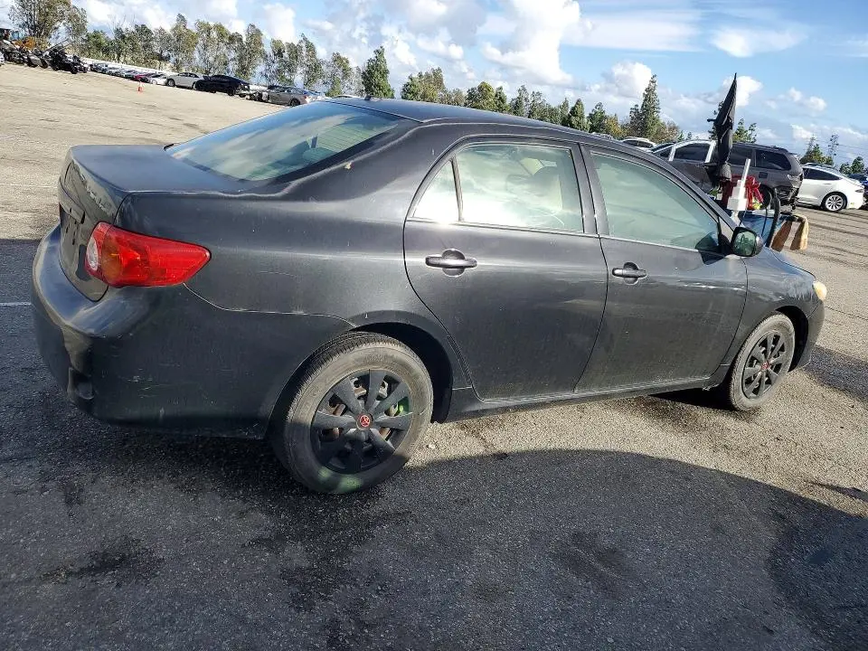 2010 TOYOTA COROLLA BASE  