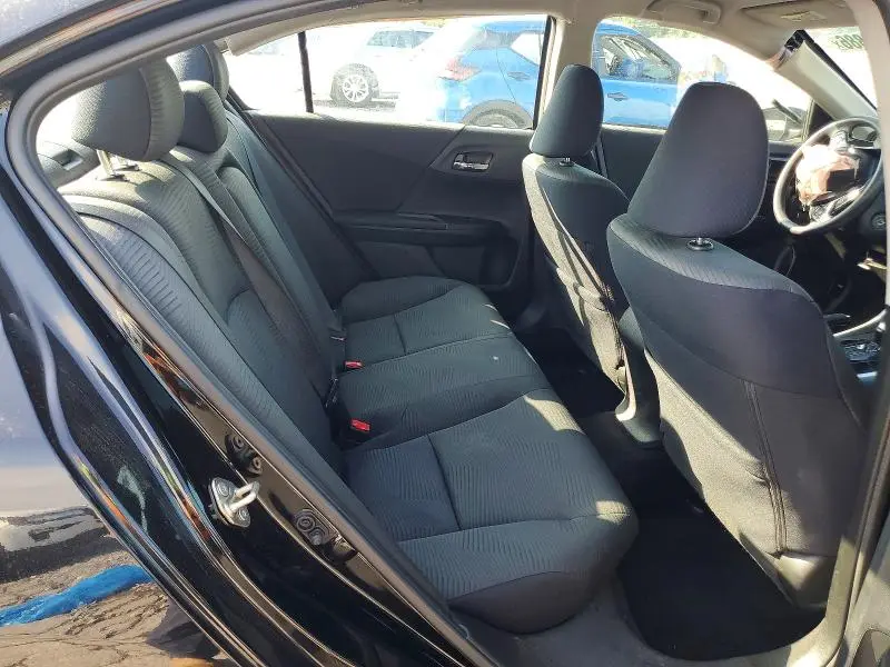 2017 HONDA ACCORD LX  