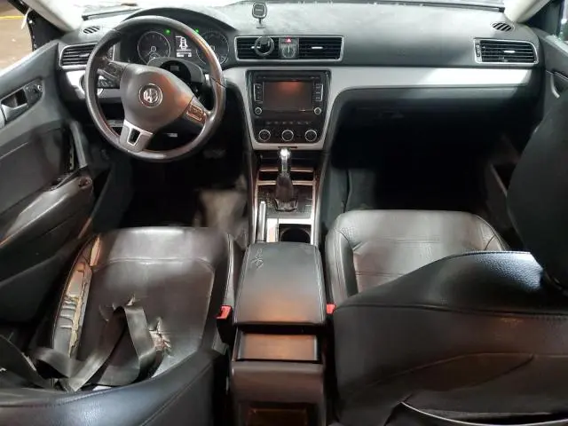 2012 VOLKSWAGEN PASSAT SE  