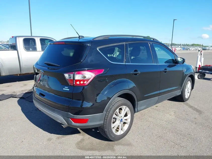 2018 FORD ESCAPE SE