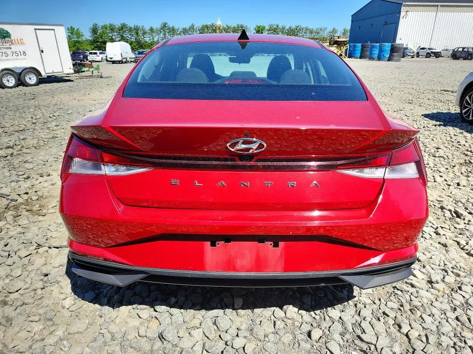 2021 HYUNDAI ELANTRA SEL  