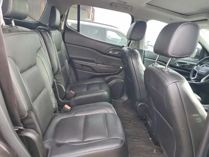 2018 GMC ACADIA SLT-2  