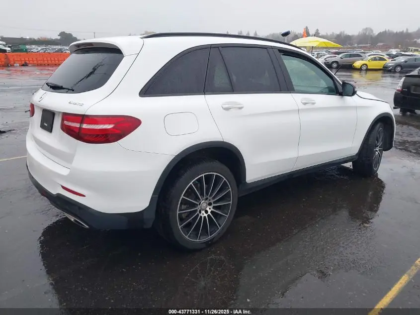 2016 MERCEDES-BENZ GLC 300 4MATIC