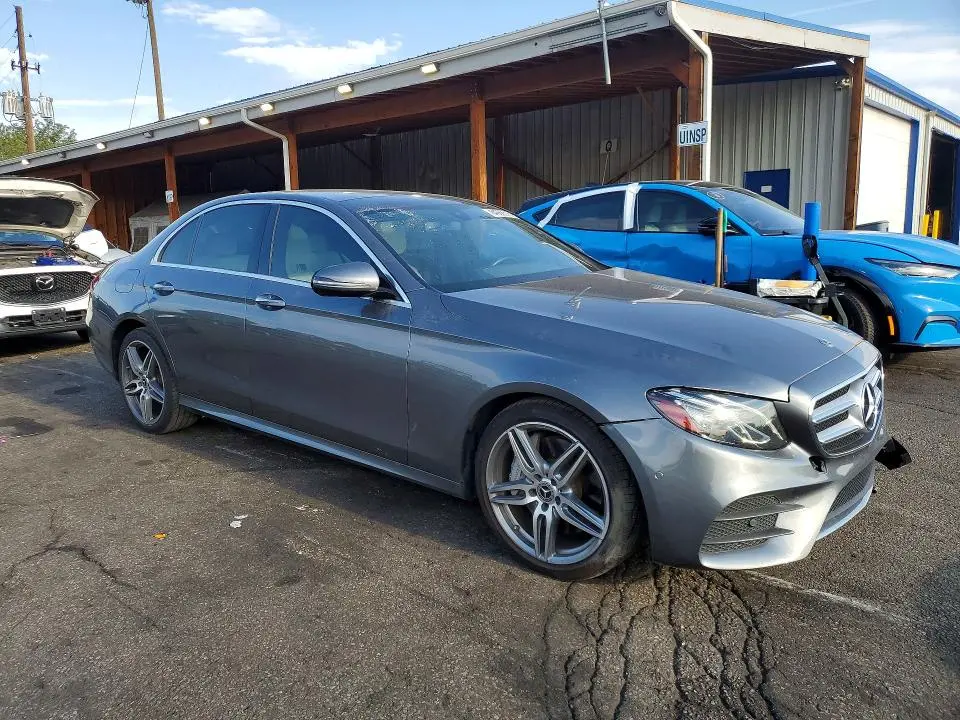 2018 MERCEDES-BENZ E 300  