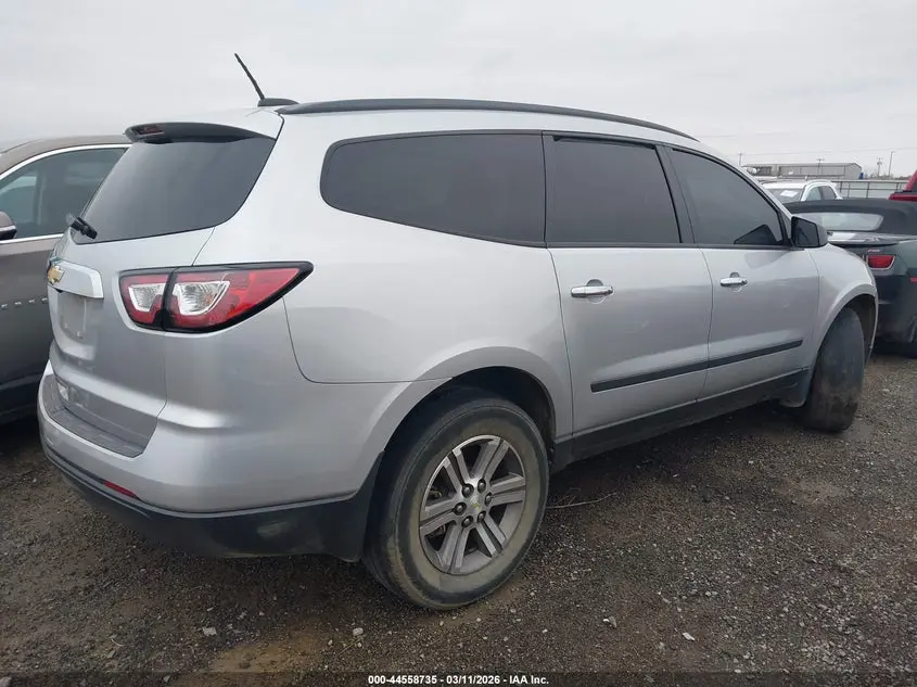 2017 CHEVROLET TRAVERSE LS