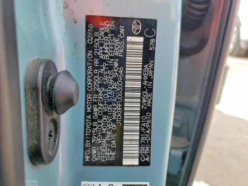 2016 TOYOTA PRIUS TWO  