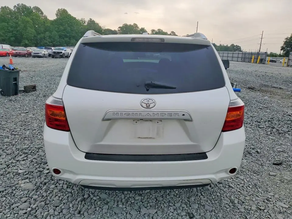 2010 TOYOTA HIGHLANDER LIMITED  