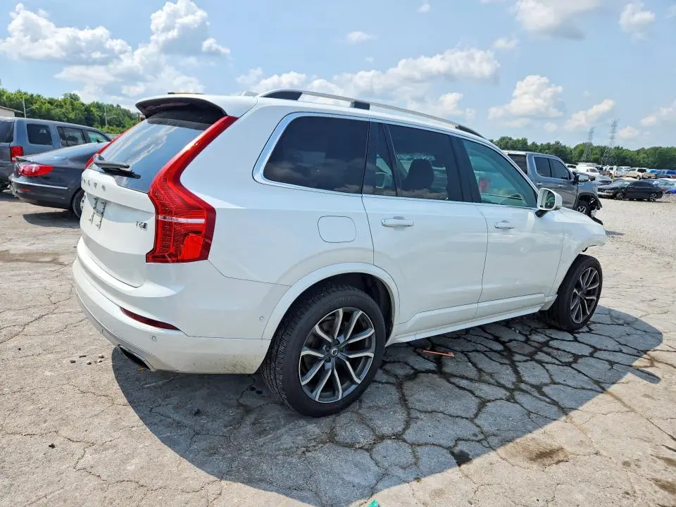 2016 VOLVO XC90 T6  