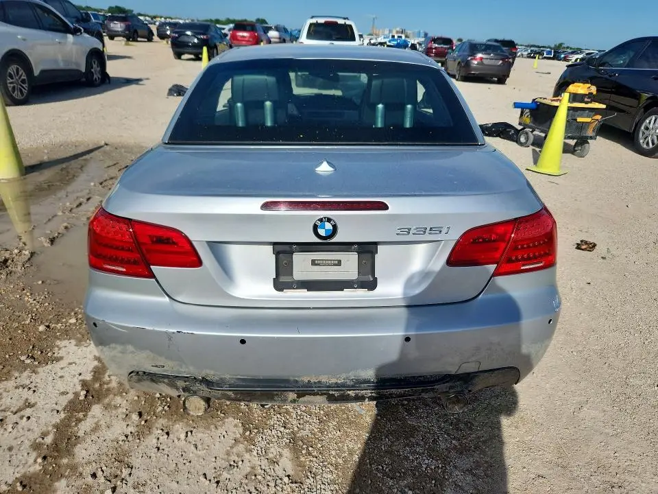 2011 BMW 335 I  