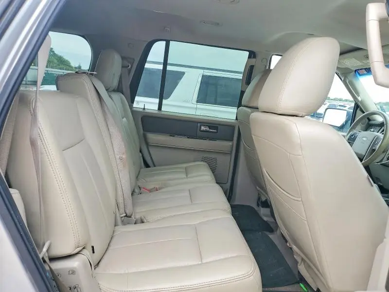 2011 FORD EXPEDITION XLT  