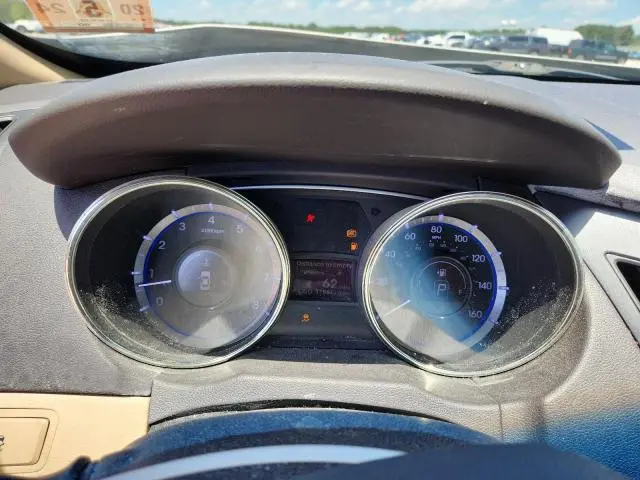 2011 HYUNDAI SONATA GLS  