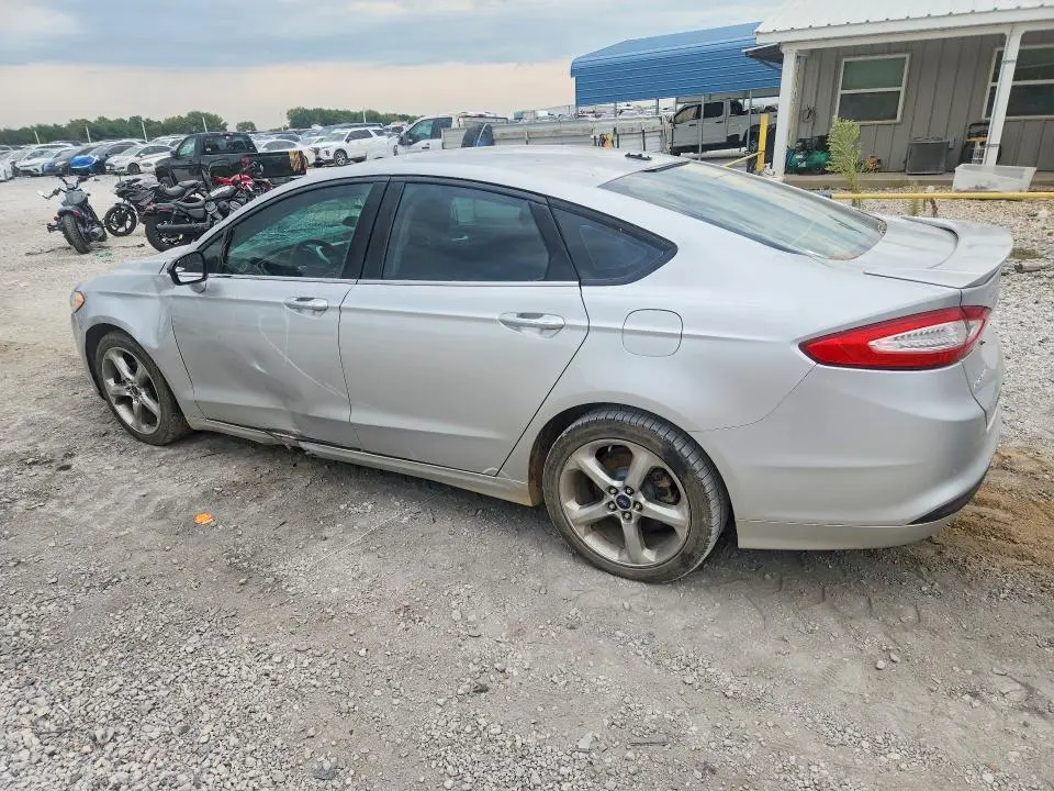 2013 FORD FUSION SE  