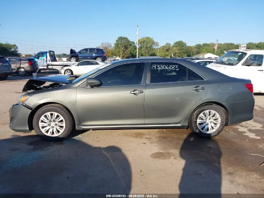 2014 TOYOTA CAMRY LE