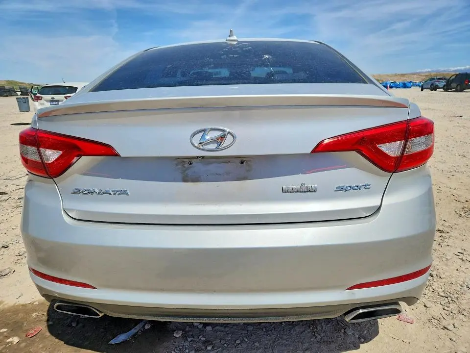 2015 HYUNDAI SONATA SPORT  