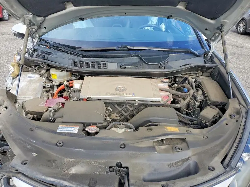 2017 TOYOTA MIRAI BASE  
